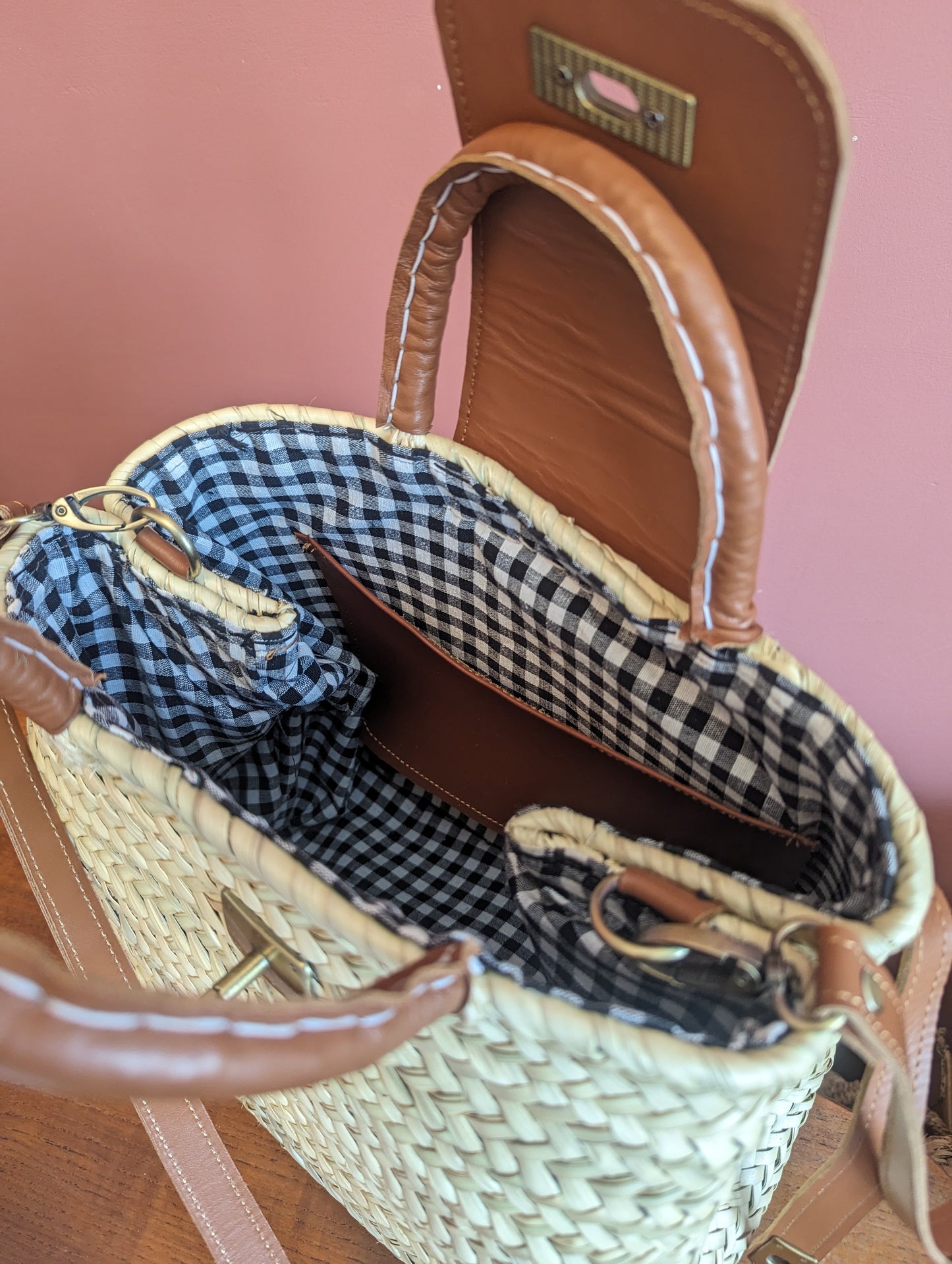 Bonne Maman - picnic basket